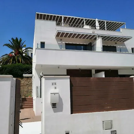 Casa La Roca * Agua Amarga (Almeria)